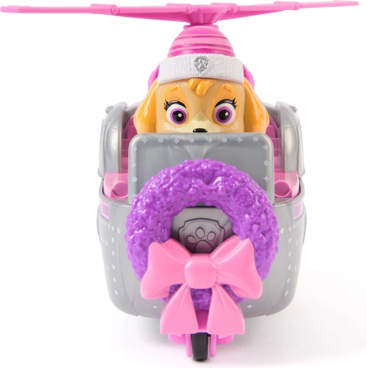 Ünnepi dizájn és hű részletek