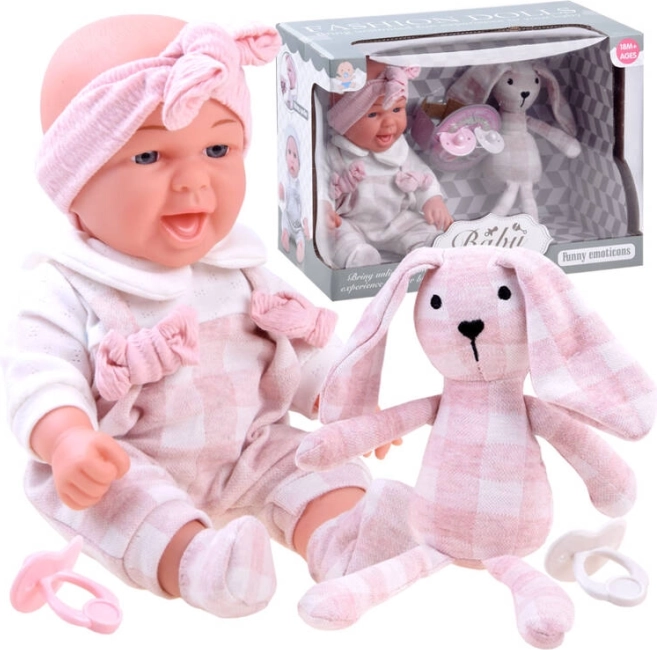 Cuki baba plüss nyuszival és cumikkal