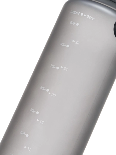 Áttekinthető mérőskála 1000 ml-ig