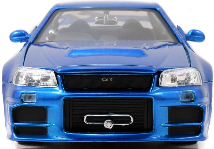 Részletes külső és belső