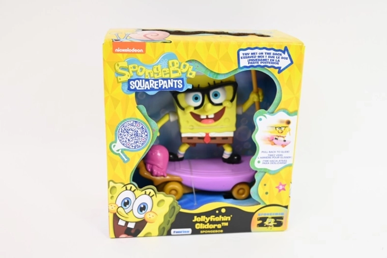 SpongyaBob Kockanadrág figura gördeszkán medúzával