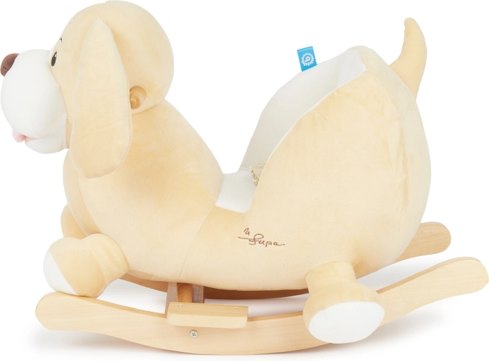 Stabil fa szerkezet felborulás elleni védelemmel