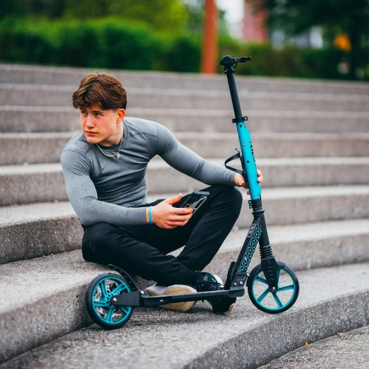 Gyors összecsukás és kompakt méretek