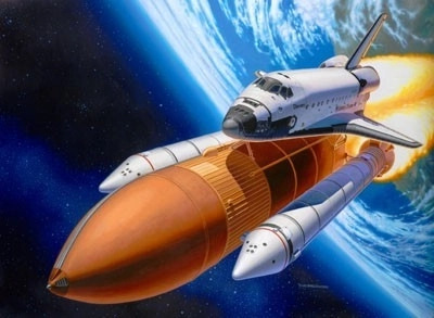 Műanyag modell Space Shuttle Discovery & Raktétameghajtók