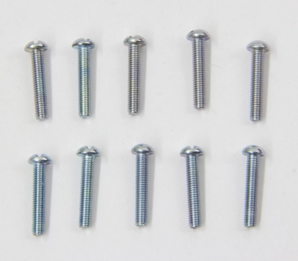 M3 × 16 mm-es hengeres fejű csavarok, 10 darab