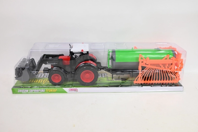 Traktor mezőgazdasági munkagéppel