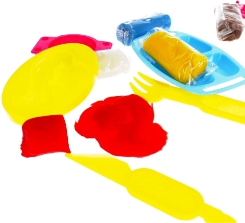 Minden egy készletben