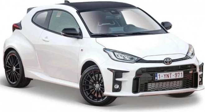Modell Toyota Yaris 2021 fehér 1/24