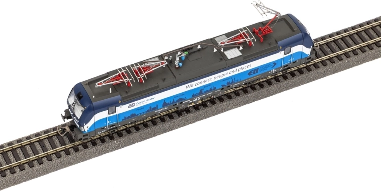 Részletgazdag kidolgozás és működő áramszedők