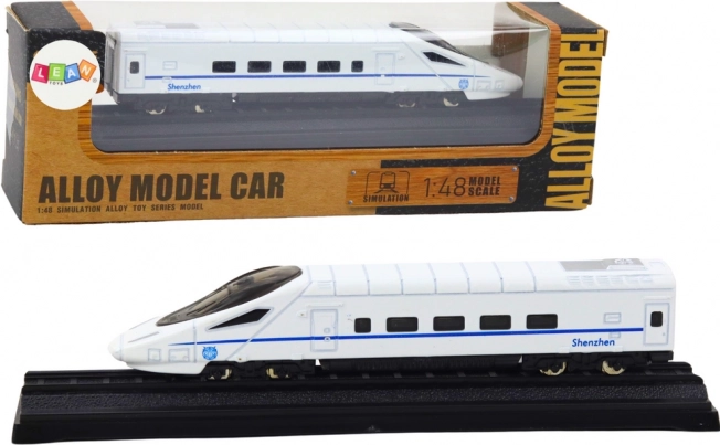 Fehér 1:48 méretarányú gyűjtői vonatmodell fém