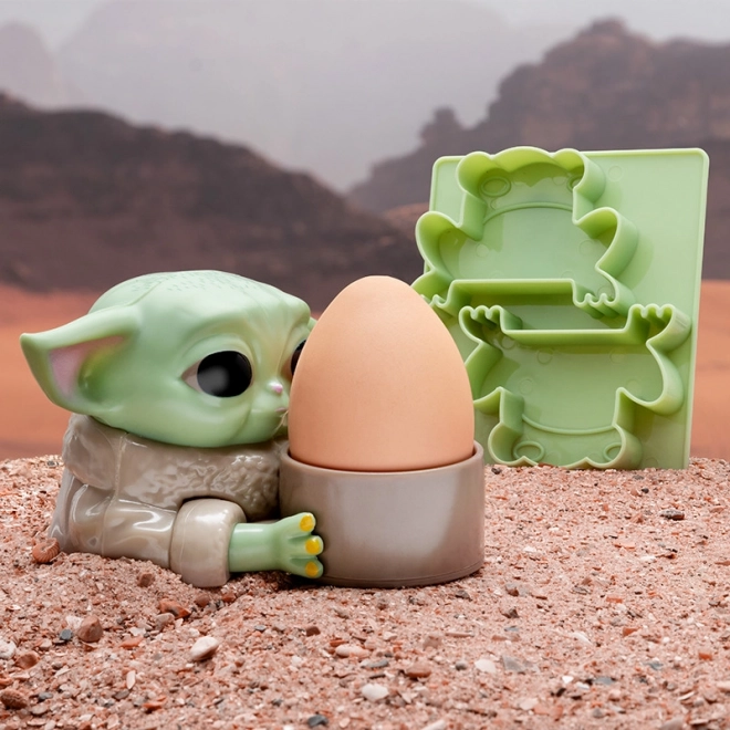 Mandalorian reggeliző szett – tojástartó és Yoda-mintás gofriforma