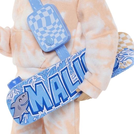 Városi szórakozás gördeszkával