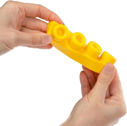 Puha és biztonságos a kis kezeknek