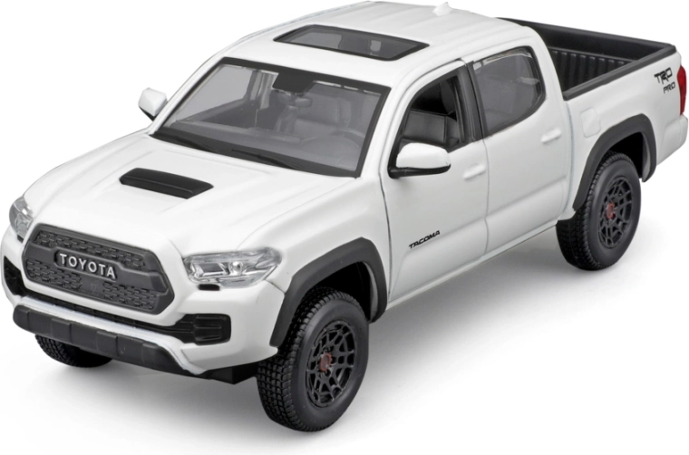 Maisto Toyota Tacoma TRD Pro fehér 1:27
