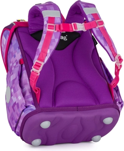 Ergonomikus hátizsák könnyű felépítéssel