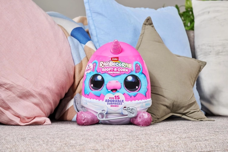 Több mint 15 meglepetés a tojásban