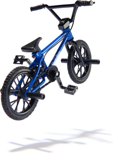 Működő kormányzás és simán gördülő kerekek