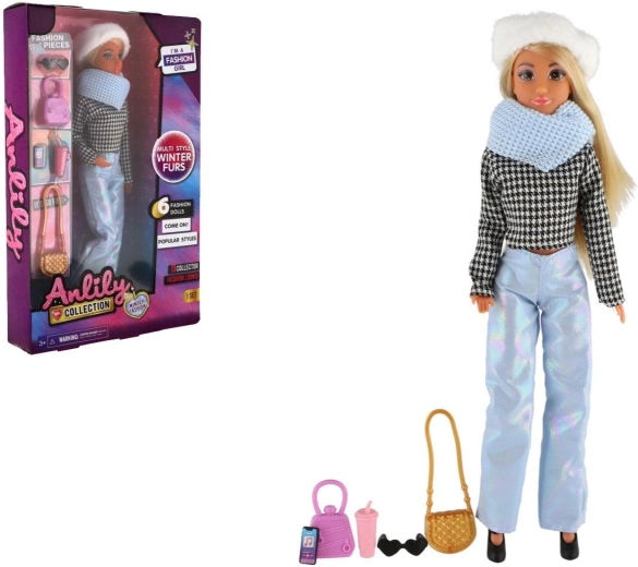 Anlily csuklós baba 30 cm – téli kiadás kiegészítőkkel