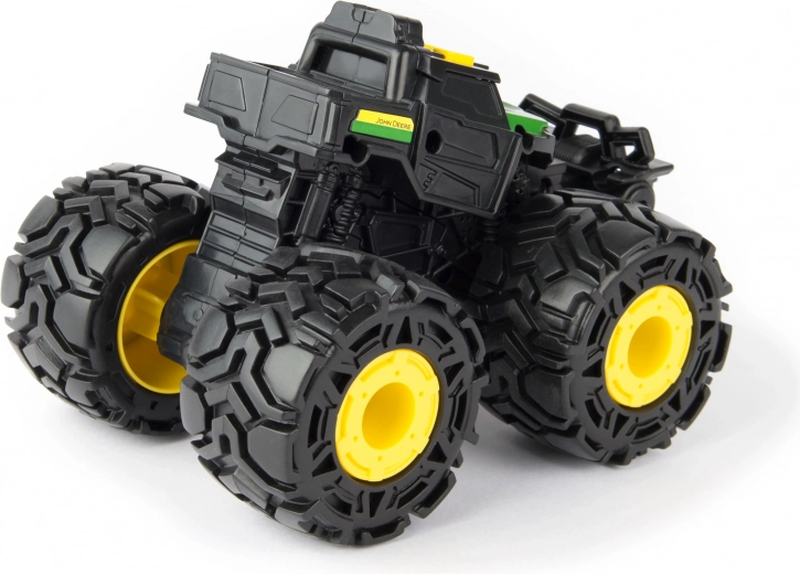 Nagy terepkerekek a monster truck megjelenéshez