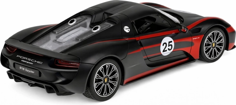 Autentikus versenyreplika részletekkel