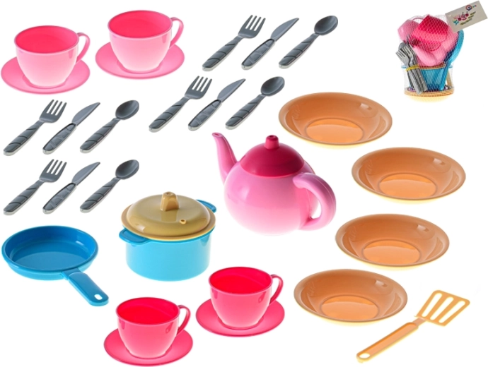 30 darabos felszerelés élethű játékhoz