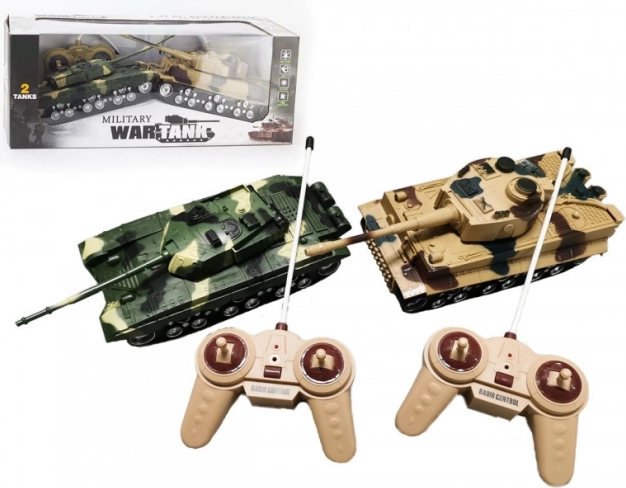 Két távirányítású harci tank R/C - 1 db