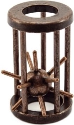 Fém ördöglakat – sün a ketrecben