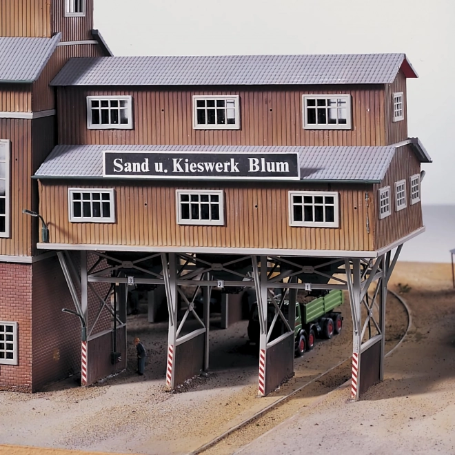 Piko Authentic Edition E. Blum homokbánya rakodóhíd H0