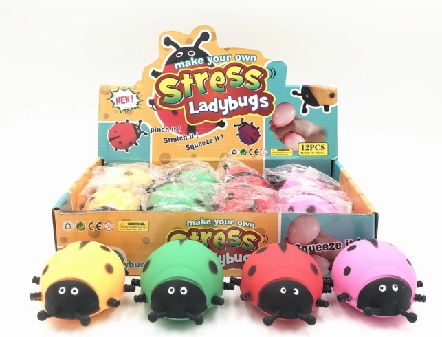 Tréfás katicabogár különböző színekben