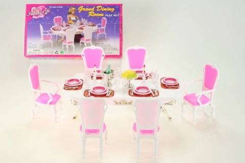 Glorie étkezőasztal kiegészítőkkel babákhoz