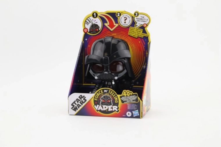 interaktív Star Wars figura: Darth Vader digitális szemekkel