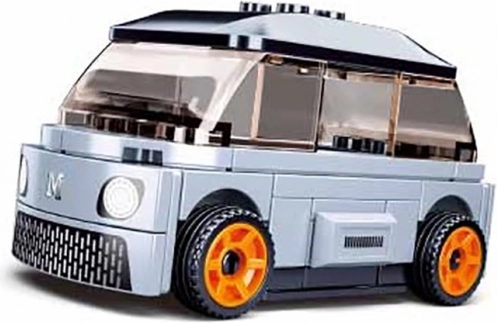 Sluban felhúzható elektromos jármű