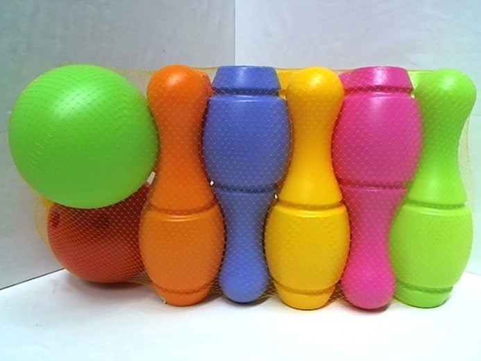 Óriás bowlingbábuk