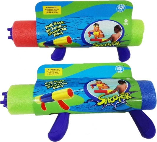 Vízpisztoly nyári szórakozáshoz