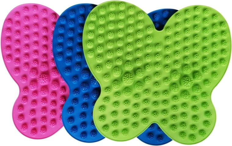 Műanyag lábmasszázs alátét 36 × 38 cm, 3 szín