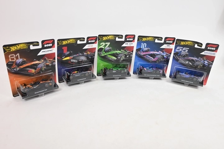 Hot Wheels Premium Formula 1 gyűjtői modell 1:64