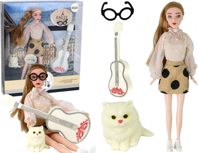 Emily baba gitárral, szemüveggel és kiscicával