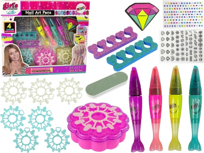 Gyerek körömlakkozó és díszítő készlet