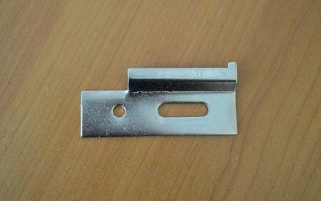 Függesztő állítható rúdhoz konyhabútor felakasztásához