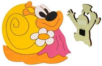 Fából készült dekoratív mágnes Csiga alakú