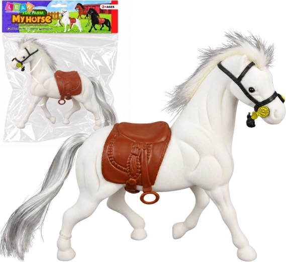 Fehér ló figura barna nyereggel – farm