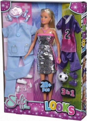 Steffi Love baba különböző öltözékekben