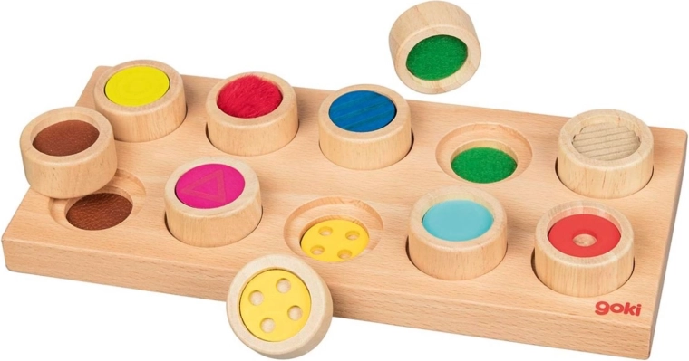GOKI fa tapintásos beillesztős memóriajáték