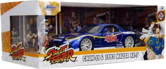 Modell autó mazda rx-7 1993 1:24 street fighter chun-li figurával