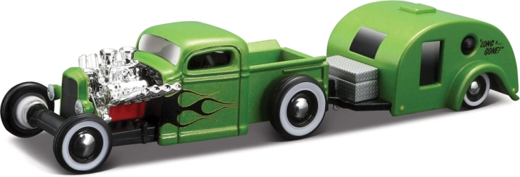 Maisto Design Tow & Go Chevrolet pick-up lakókocsival