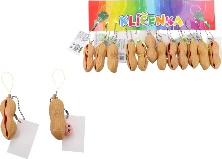 Kulcstartó, kinyomott földimogyoró