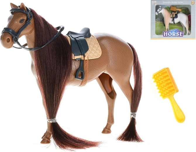 15 cm-es lófigura kiegészítőkkel