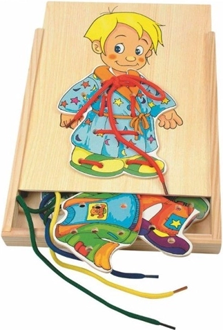 Woody fa öltöztetős puzzle fiú