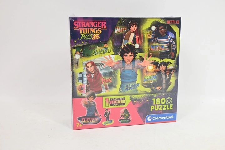 Clementoni Stranger Things puzzle 180 darabos, négyzet alakú dobozban