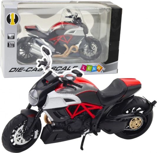 Fém sportmotor 1:12 fénnyel és hanggal – fekete arany és piros elemekkel